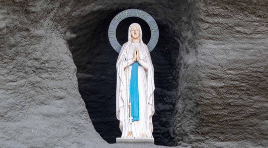 A Prayer to Our Lady of Lourdes