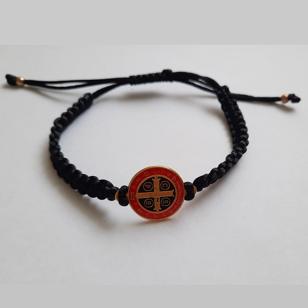 Buy Celtic Cross Motifs Men Chain Bracelet, 925 Silver Christian Jewelry,  Sterling Silver Religious Bracelet, Protection Bracelet, Best Man Gift  Online in India - Etsy