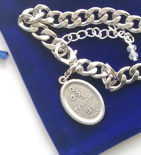 Silver Thick Chain Bracelet With Sacred Heart Medal
